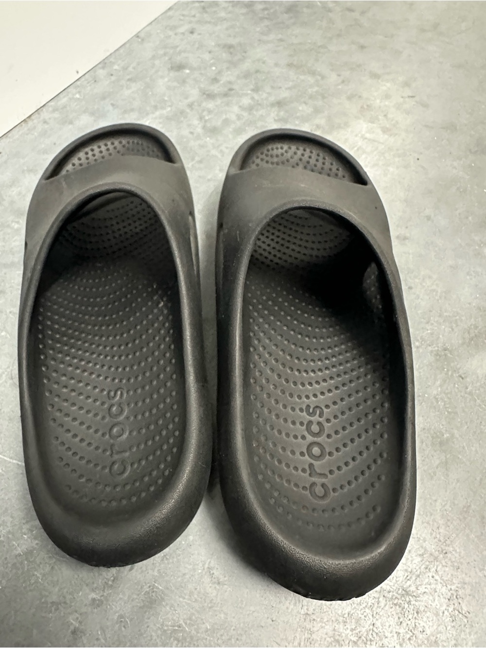Crocs Mellow Recovery Black Slides- Minimal Slip-On - Picture 3 of 5